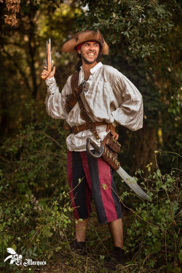 Tahalí de cuero pirata