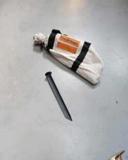 Piqueta de tienda «B» en V