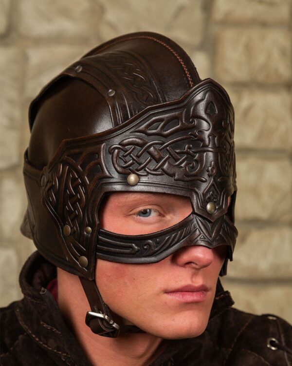 Casco Mantikor