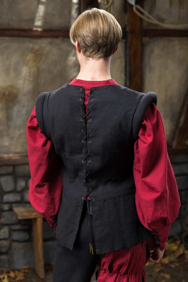 Warhammer Armoury Imperial Doublet Type B Black - Imagen 2