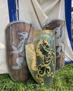 Escudos Personalizados Artesanales para Combate, LARP, Recreación Histórica y HEMA