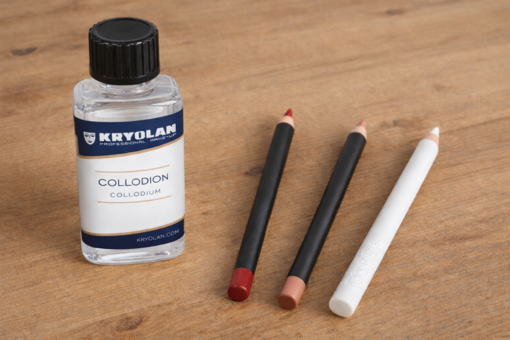 Colodium y lapiz de labios