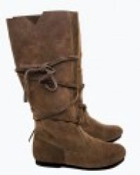 019-mittelalterstiefel-aus-wildleder-braun