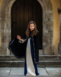 17013-baumwoll-umhang-mit-stickerei3