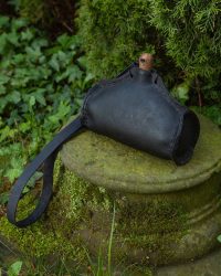 Bruna_Wasserflasche_Schwarz-P281-von-2P29_FR_1920x1920.pagespeed.ce_.0GHIn6DcYv