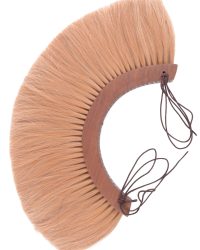 Pluma-romana-de-madera-rubia-1