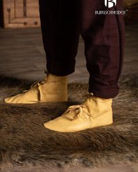 Shoes_Colin_1.Y3Hq6J_700x1050_crop_center