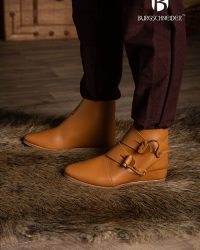 Shoes_Jorvik_1.P3PvDK_700x1050_crop_center