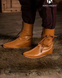 Shoes_Leonard_1.0VgDDN_700x1050_crop_center