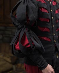 Warhammer-Armoury-Imperial-Sleeve-Type-B-Black-01_700x1050_crop_center
