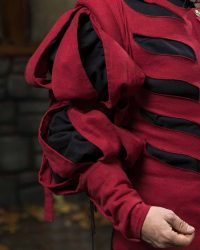 Warhammer-Armoury-Imperial-Sleeve-Type-B-Dark-Red-01_700x1050_crop_center