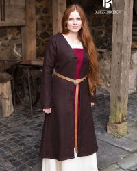 aslaug-braun.lFerSm_700x1051_crop_center