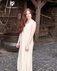 aveline-natur.UuBSd7_2897fb43-f83c-422a-8f9b-4ffa54535828_700x1051_crop_center