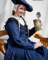 flora-bs-aermel1.ZshD4c_575908aa-4caf-4fe8-919e-07c6f7ea3890_700x1050_crop_center