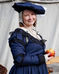 flora-bs-aermel2_20_1_.8eCLwg_700x1050_crop_center