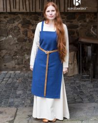 frida-blau.xGmX6P_700x1051_crop_center