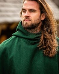 gugel-mit-zaddeln-henri-gruen7