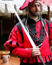 imperialis-aermel-stripes-1.cqrXx6_700x1050_crop_center