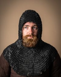 kettenhaube-9mm-id-vernietete-flachringe-brueniert_700x1050_crop_center