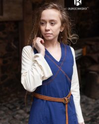 khara-blau-2.o67onb_700x1051_crop_center