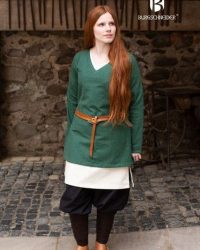 kurztunika-frekja-gruen