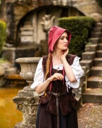 mittelalter-bundhaube-claire-rot2