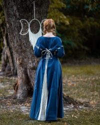 mittelalterkleid-larina-taubenblau-natur6