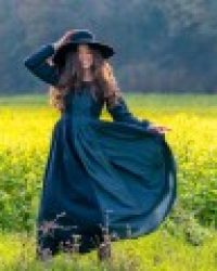 mittelalterkleid-medusa-schwarz-blau