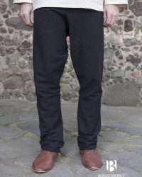 ragnar-schwarz.I4WNud_700x1051_crop_center