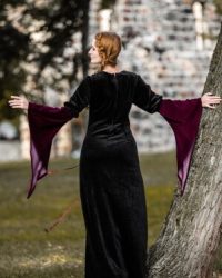 samtkleid-circe-schwarz-rot5
