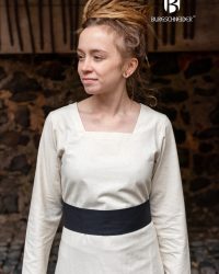 sieglinde-schwarz.MiBNNk_700x1051_crop_center