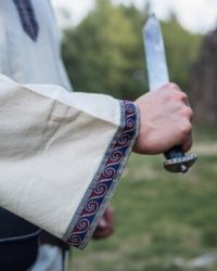 tunika-mit-borduere-halvor-natur5