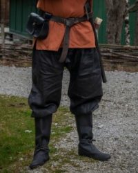 wikinger-rushose-leinen-wodan-schwarz