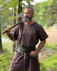 wikinger-tunika-kurzarm-theobald-dunkelbraun