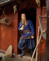 wikinger-tunika-wolle-roland-dunkelblau3